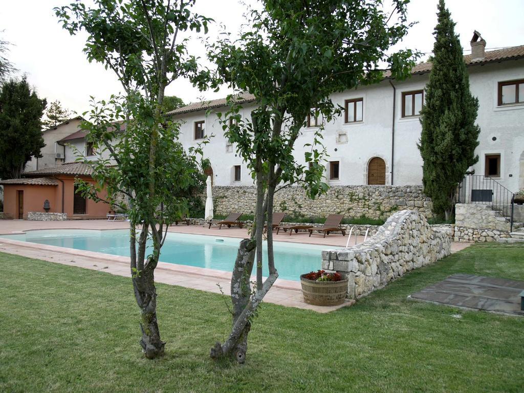 Appartamenti Il Capomandro SantʼAnatolia Exterior foto