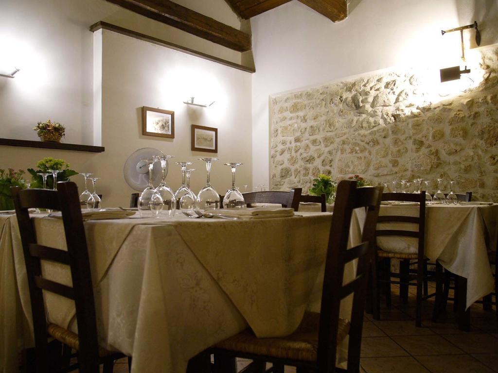 Appartamenti Il Capomandro SantʼAnatolia Exterior foto